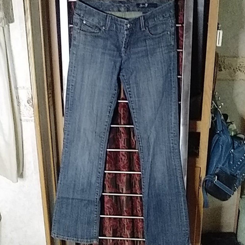Seven7 jeans
